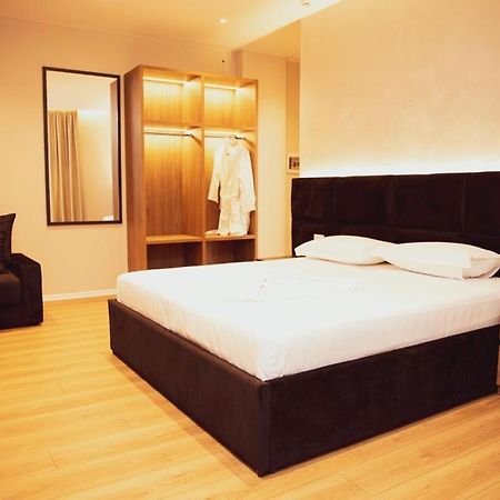דורס Hotel Continental מראה חיצוני תמונה