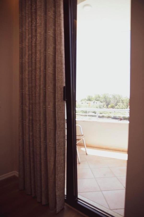 דורס Hotel Continental מראה חיצוני תמונה